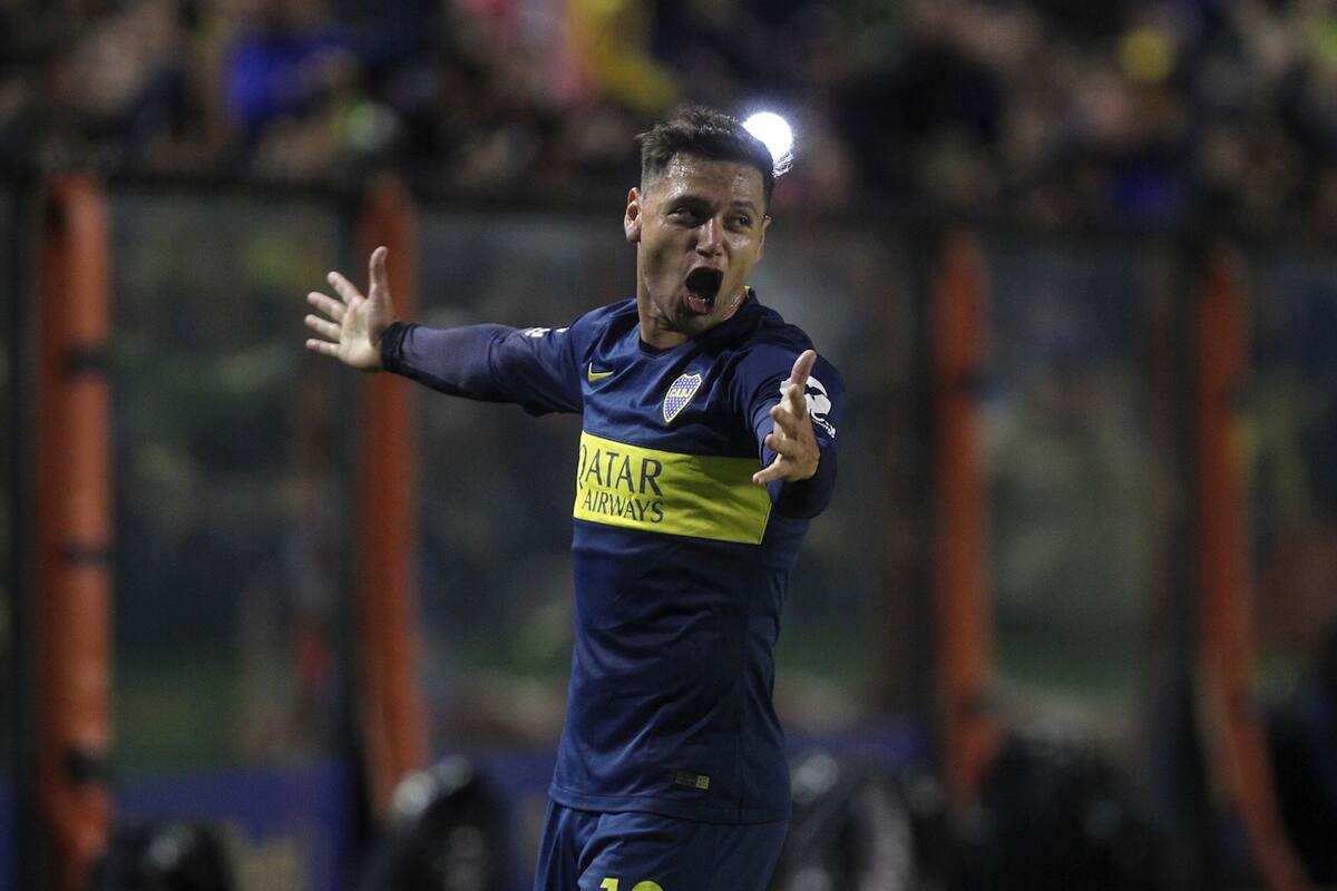 Boca le ganó 3 a 1 a Godoy Cruz, con dos goles de Wanchope Ábila y uno de Mauro Zarate, y avanza a los cuartos de final de la Copa de la Superliga