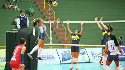 Boca no pudo con las peruanas y quedó eliminado