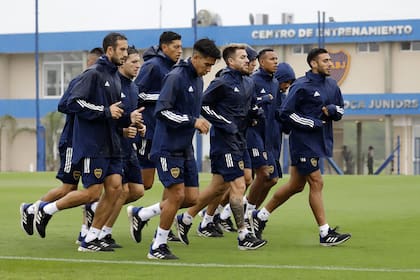Boca pone primera: el campeón de la última Superliga empieza a moverse con la mira en la Copa