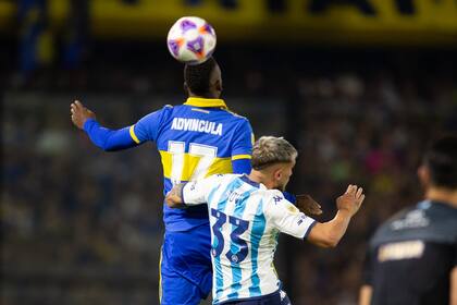 Boca v Racing se enfrentaron en la Bombonera en el torneo local: podrían volver a encontrarse en la Libertadores