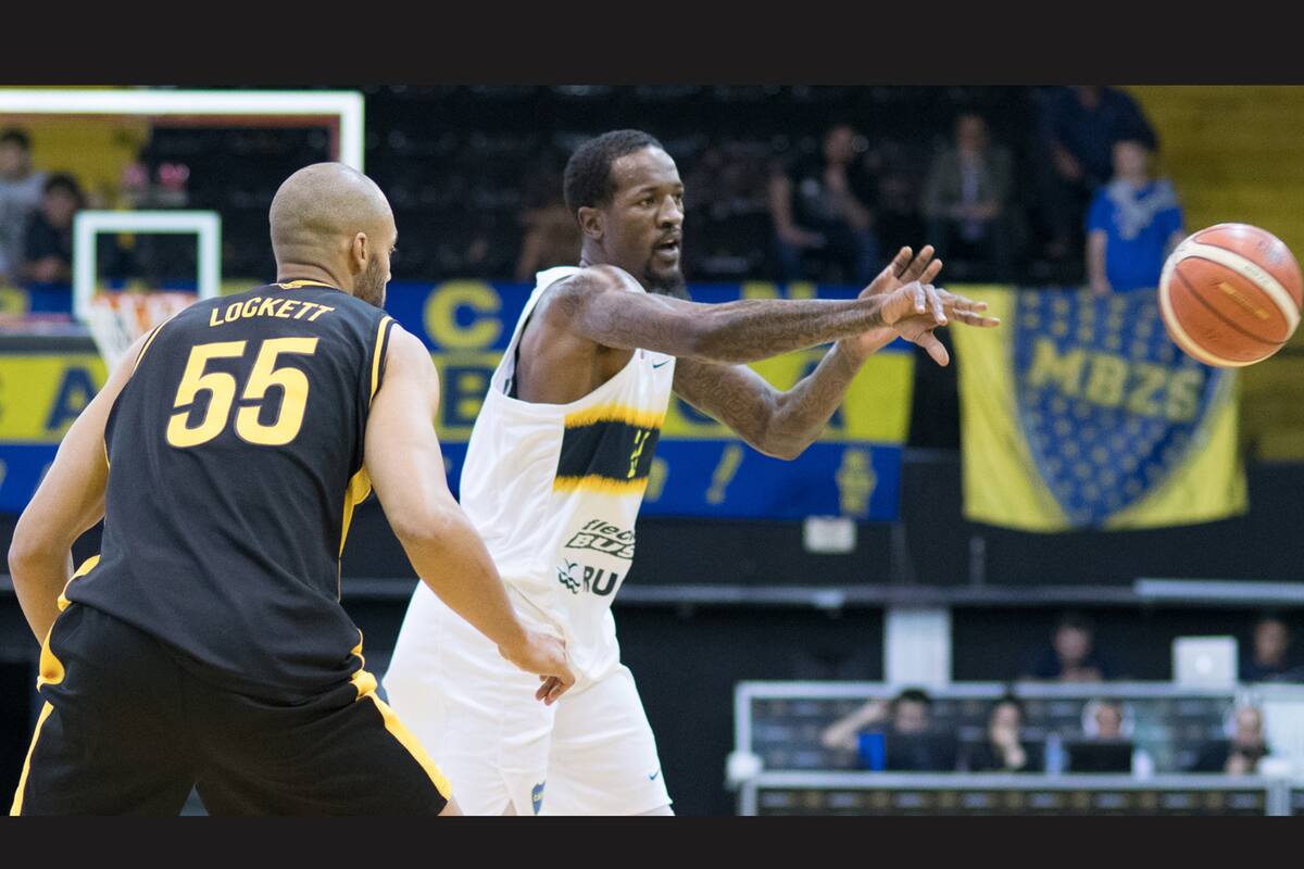 Boca y Obras protagonizaron un partido vergonzante