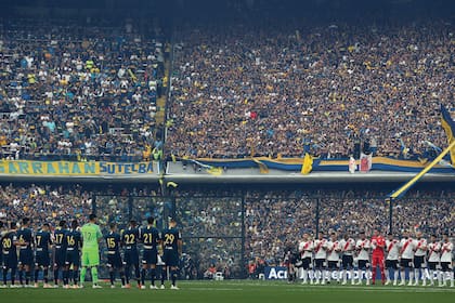 Boca y River en la primera final de la Copa Libertadores, en noviembre