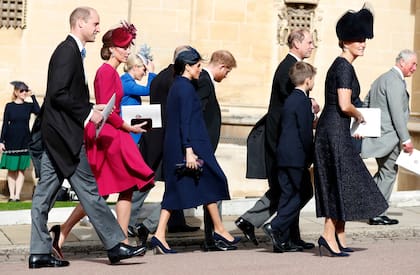 La llegada de los Duques de Cambridge, los Duques de Sussex y los condes de Wessex.