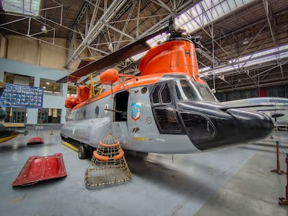 Boeing CH-47 Chinook