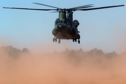 Según el Ministerio de Ambiente, esta aeronave “posee características únicas”, vinculadas a la capacidad de carga externa, de aproximadamente diez toneladas