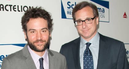 Bog Saget y Josh Radnor trabajaron juntos en 'How I met your mother entre 2005 y 2014 (Crédito: Scleroderma Research Foundation San Francisco)