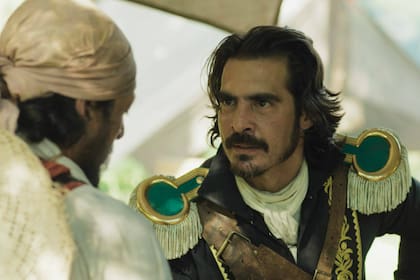 Luis Gerónimo Abreu como Bolívar, en esta superproducción colombiana que estrena Netflix