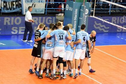 Bolívar le ganó con autoridad a UPCN y la serie quedó 2-1
