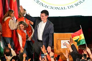 Bolivia: El vicepresidente electo de Bolivia dice que "es difícil hablar" con Paz y pide que no se "emborrache" de poder