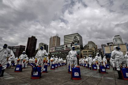Bolivia supera los 8.000 muertos