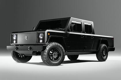 Bollinger B2. Estilo retro y rudo, pero versátil; entrega 623 HP y 905 Nm de torque, y cuesta US$125.000