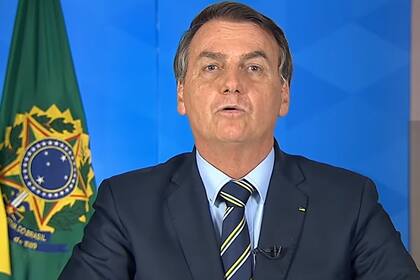 Bolsonaro dijo que si tuviera coronavirus sería como una "gripecita" o un "resfriadito".