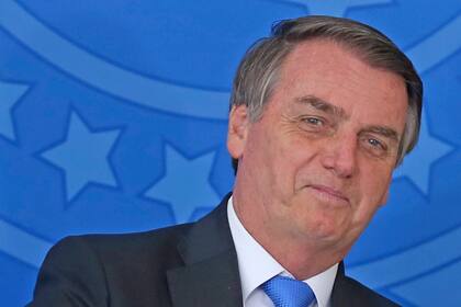 Bolsonaro firmó un decreto para prohibir las "quemas controladas" en el Amazonas por 60 días