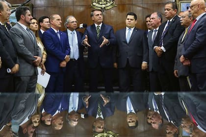 Bolsonaro presenta su paquete de reformas ante el Congreso en Brasilia