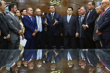 Bolsonaro presenta su paquete de reformas ante el Congreso en Brasilia