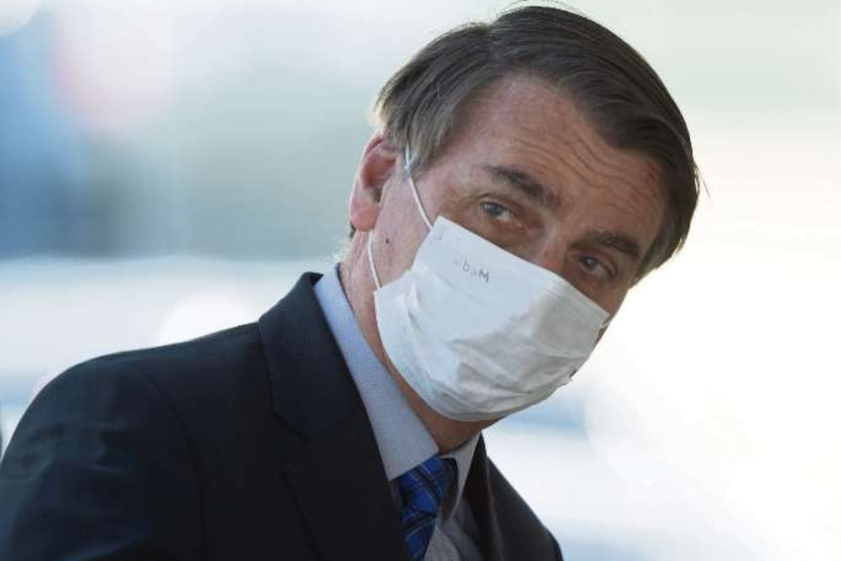 Bolsonaro recibió a varios dirigentes del Centrão, algunos acusados de corrupción,145x102mm