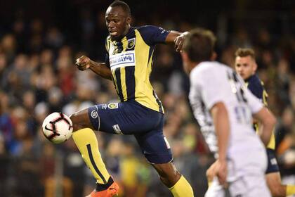 Bolt en tiempos de fútbol en Australia