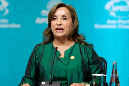 Boluarte atribuye la inseguridad de Perú a la "inmigración ilegal" en gobiernos anteriores