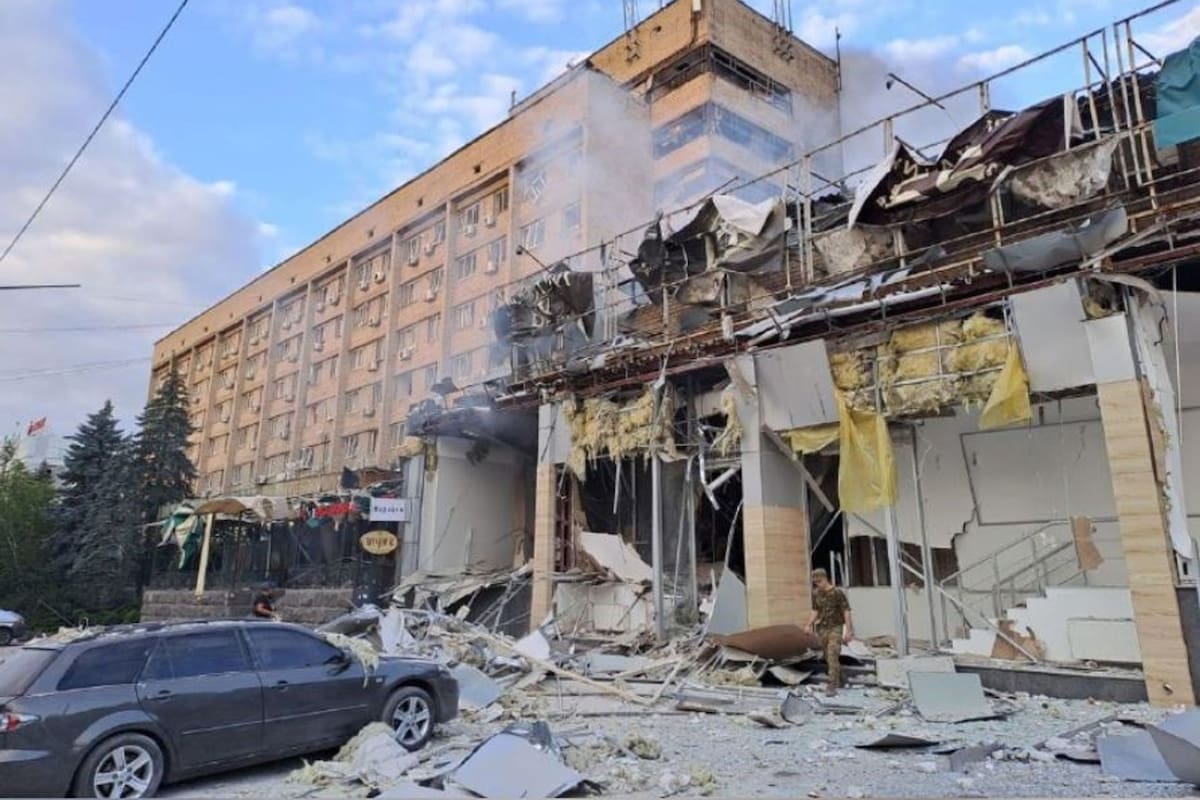 Bombardeo ruso a un pizzería en Kramatorsk, Donetsk