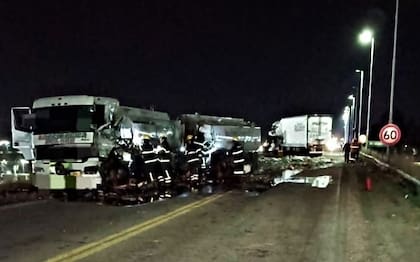 Bomberos trabajaron en el lugar