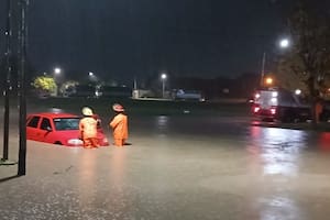 Cayeron 100 milímetros de agua en menos de media hora y se inundó la ciudad