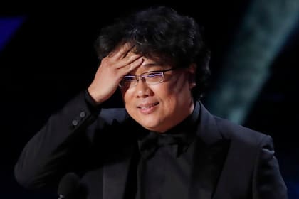 Bong Joon-ho hace casi un año, cuando se enteraba que su film Parasite había ganado el premio a mejor película en el Oscar