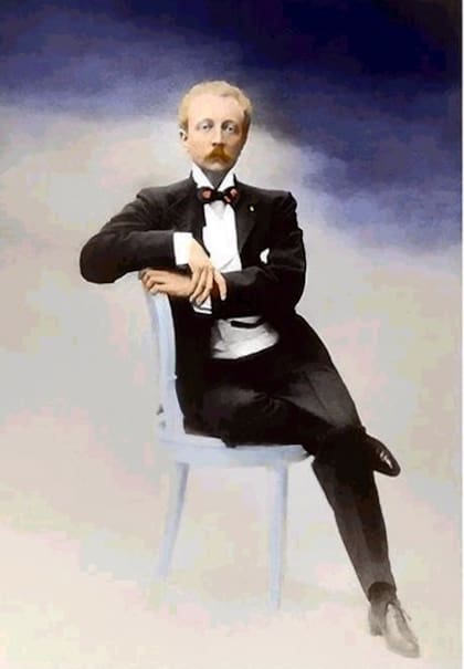 Boni de Castellone fue árbitro de la moda en la París de la Belle Époque. Compró varios apartamentos en la ciudad porque necesitaba contar con lugares adonde cambiarse.