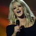 Bonnie Tyler: del día que cambió su voz para siempre a sus inolvidables hits