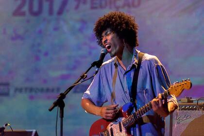 Boogarins aportó el vuelo psicodélico del festival