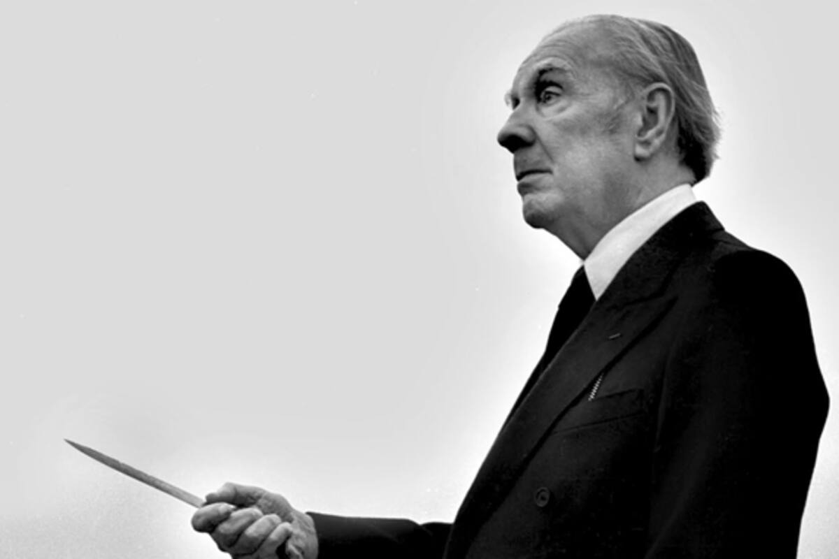 Borges cuchillo en mano: una imagen plena de resonancias para sus lectores