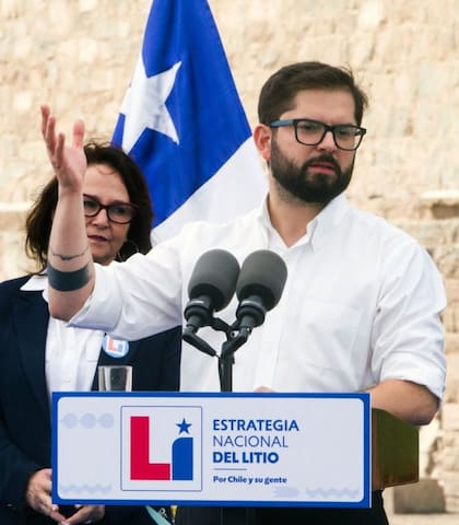Boric aseguró que el Estado chileno controlará el litio del país
