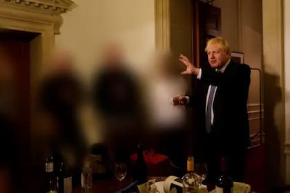 Boris Johnson, durante un festejo en Downing 10