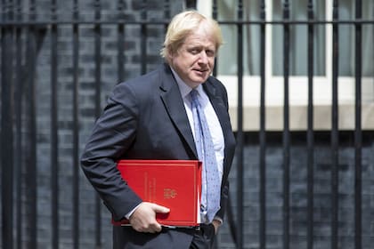 El excanciller Boris Johnson, rival de Theresa May y ferviente defensor de un Brexit sin acuerdo, quiere ser primer ministro