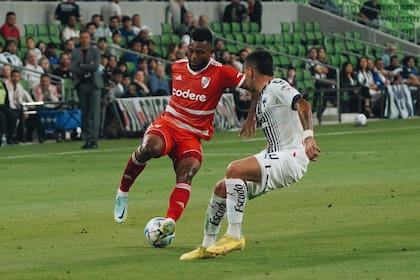 Borja maniobra cerca del área mexicana