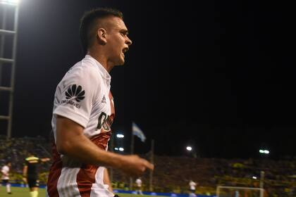 Borré celebra su gol, el del triunfo de River ante Boca