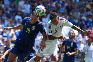 Bosnia-Herzegovina acaricia su clasificación en el Mundial con triunfo 3-1 sobre Qatar