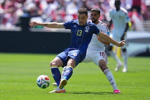 Bosnia-Herzegovina le gana a Qatar con un golazo y sueña con clasificarse