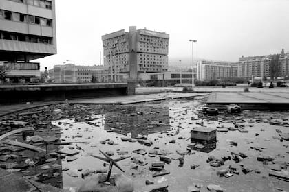 Bosnia, Sarajevo - May 1995. The Holiday Inn hotel which became home to the media during the siege of Sarajevo. During the 47 months between the spring of 1992 and February 1996, the people of Sarajevo endured the longest siege Europe has witnessed since the end of the Second World War. More than 10,600 people were killed with a further 56,000 wounded or maimed.
