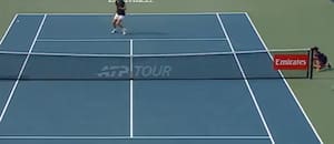 Volea, smash y unos reflejos que sorprendieron al planeta tenis: el punto más increíble del año
