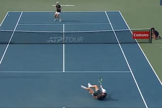 Volea, smash y unos reflejos que sorprendieron al planeta tenis: el punto más increíble del año