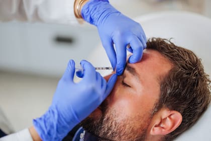 Botox y ácido hialurónico, los dos procedimientos mínimamente invasivos más demandados