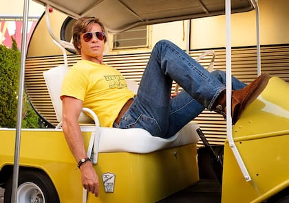 Cliff Booth (Brad Pitt), a la espera de una nueva oportunidad en el mundo de los dobles