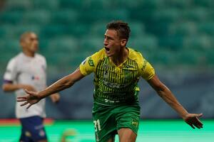 Braian Romero y su gol ante Bahia.