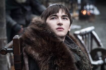Bran Stark (Isaac Hempstead Wright) espera durante largos días en Winterfell "a un viejo amigo", que termina siendo Jaime Lannister, el hombre que intentó matarlo cuando aún no era el Cuervo de Tres Ojos