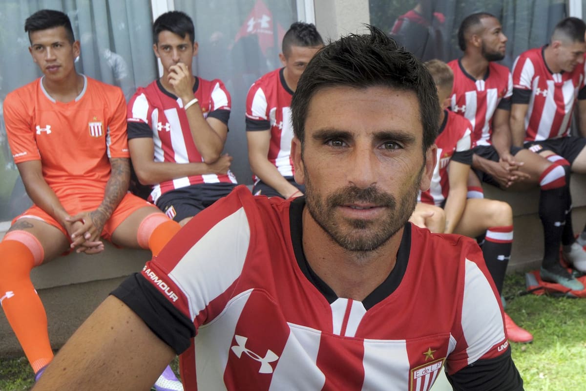 Braña llegó desde Quilmes y creció hasta transformarse en un emblema de Estudiantes, a la altura de Sbarra, Pachamé y Russo entre los volantes centrales