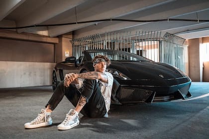 Branden Condy soñaba con manejar autos deportivos, y lo logró.