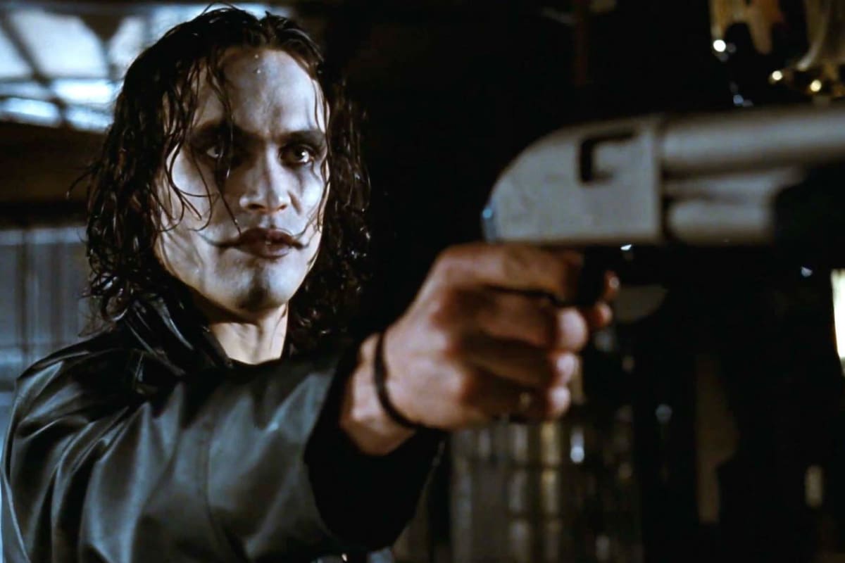 Brandon Lee como El Cuervo