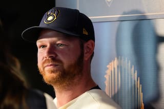 Cerveceros enfrentan difícil decisión sobre incluir a Brandon Woodruff en roster de Serie Mundial