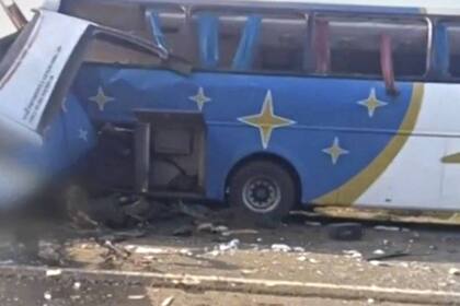 Brasil: 37 muertos por un choque entre un ómnibus y un camión
