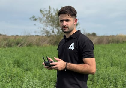 Bravi tiene 25 años y es cofundador de Avansys, una startup nacida en Corral de Bustos, Córdoba